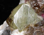 Rhodizite Mineral